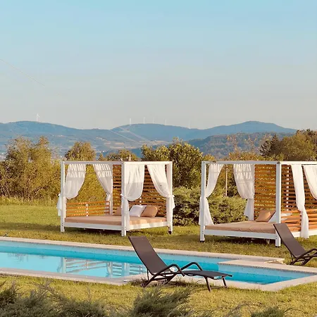 Pool View Villa *